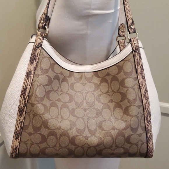 Coach Signature Beige and White Shoulder Bag - Picture 4 of 12